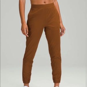 Lululemon HR Adapted State Joggers 4